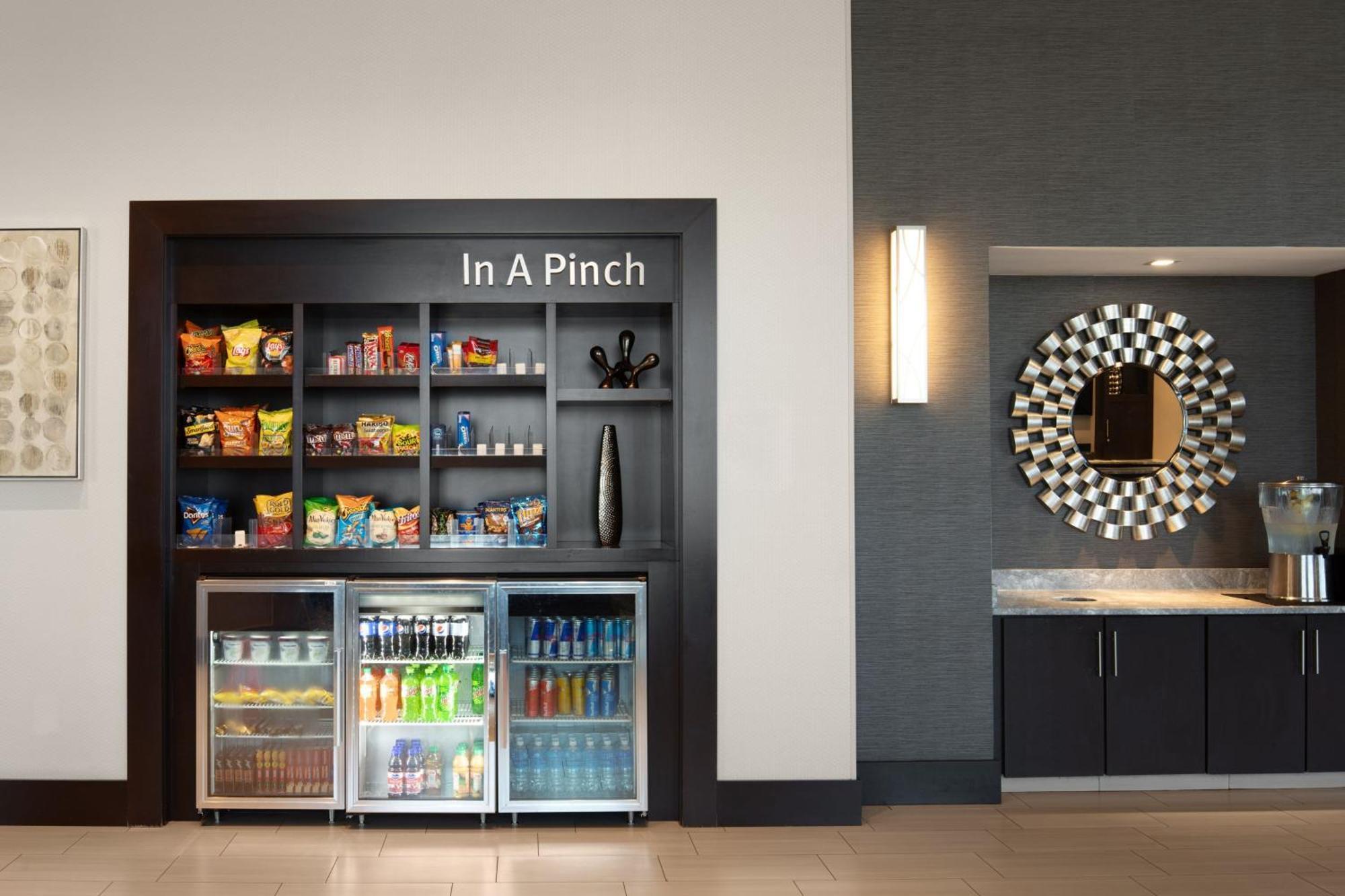 Towneplace Suites By Marriott Boston Logan Airport/Chelsea Kültér fotó